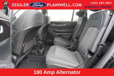 2023 Jeep Grand Cherokee L Laredo L 3rd Row Luxury Tech Pkg Heated Seats & Steering