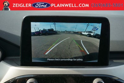 2022 Ford Escape Hybrid SE