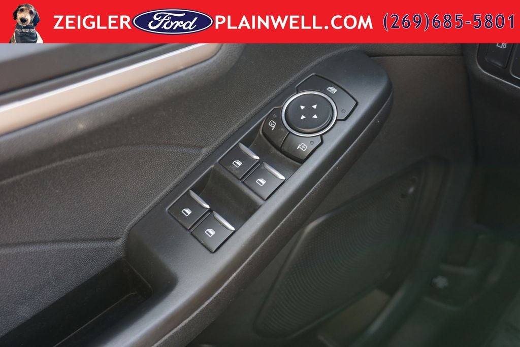 2022 Ford Escape Hybrid SE