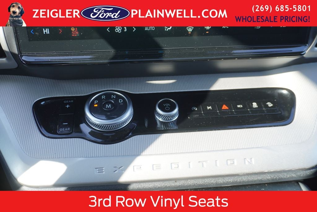 2025 Ford Expedition Max Active 4x4 Leather Panoramic Moonroof Leather Rear Camera