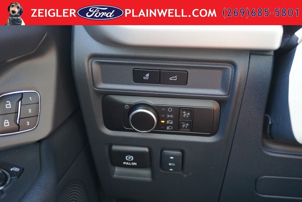 2023 Ford Expedition XLT 4x4 Leather Rear Camera