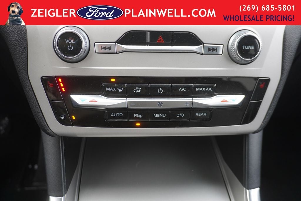 2024 Ford Explorer XLT Leather 4x4 Rear Camera