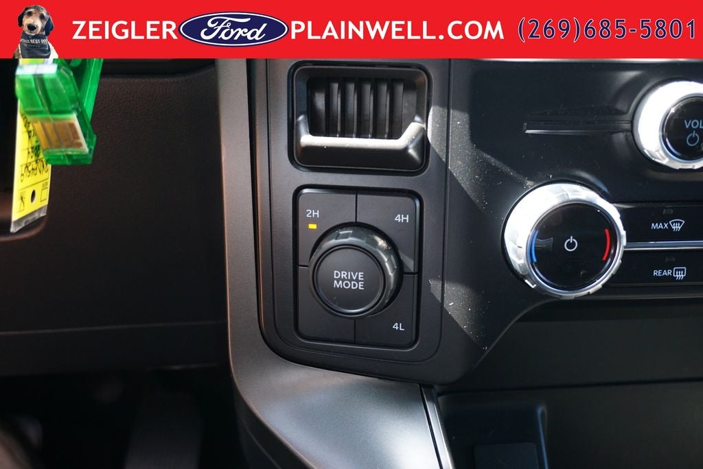 2024 Ford F-150 XLT CREW CAB 4X4 BLACK APPEARANCE PKG TOW PKG R CAMERA