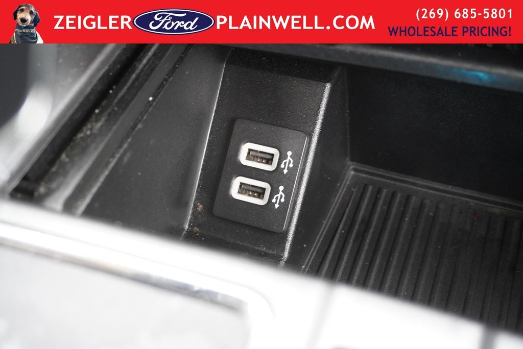 2020 Ford F-150 XLT Crew Cab Fx4 Sport Pkg 5.0 Liter V8 Navigation Tow