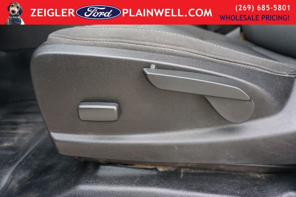 2020 Chevrolet Colorado LT Extended Cab Rear Camera Rear Topper