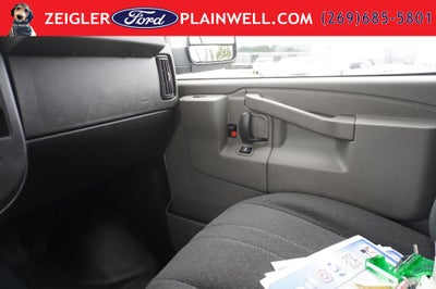 2024 Chevrolet Express 2500 Work Van Cargo
