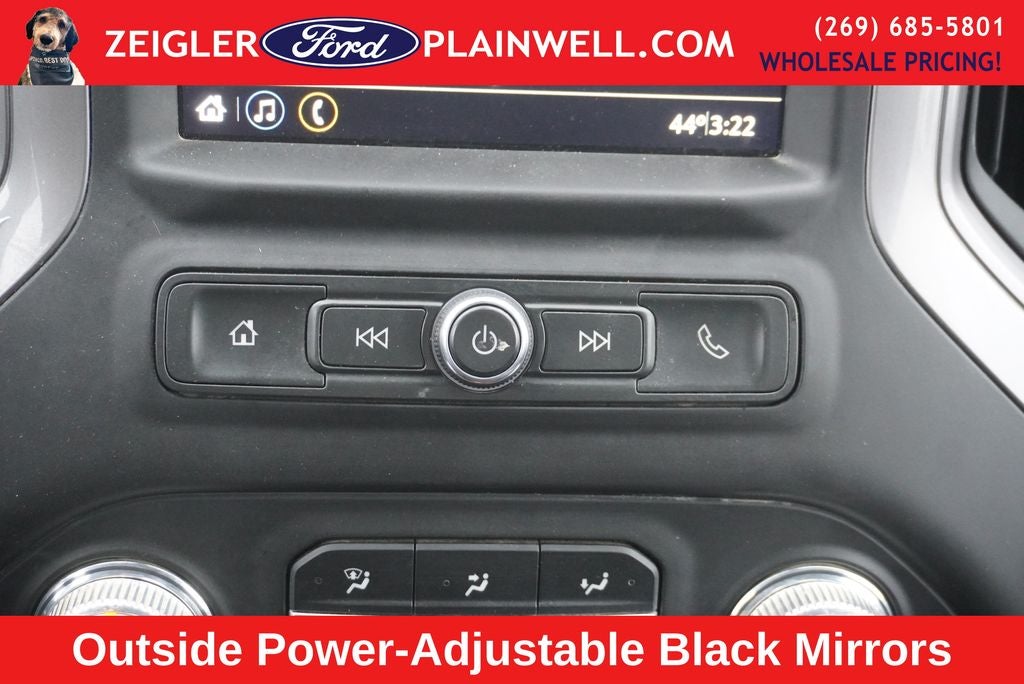 2022 GMC Sierra 3500HD Pro Reg Cab Dually 6.6 Liter V8