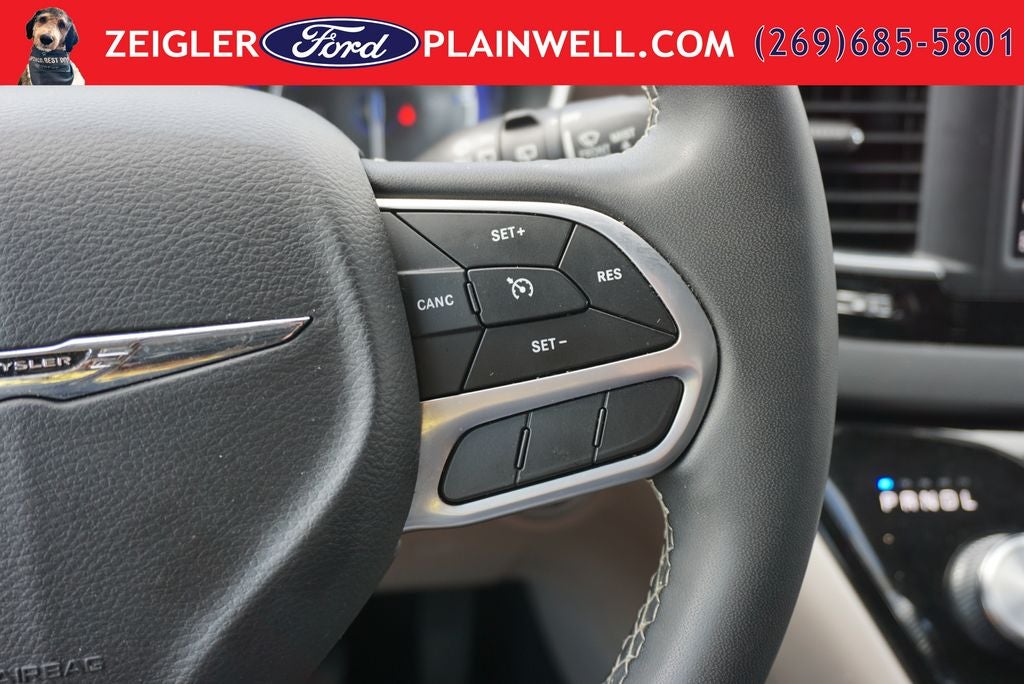 2024 Chrysler Voyager LX V6 Parkview Camera