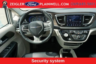 2018 Chrysler Pacifica Touring L Plus Heated Leather Rear Camera Power Sliding Doors