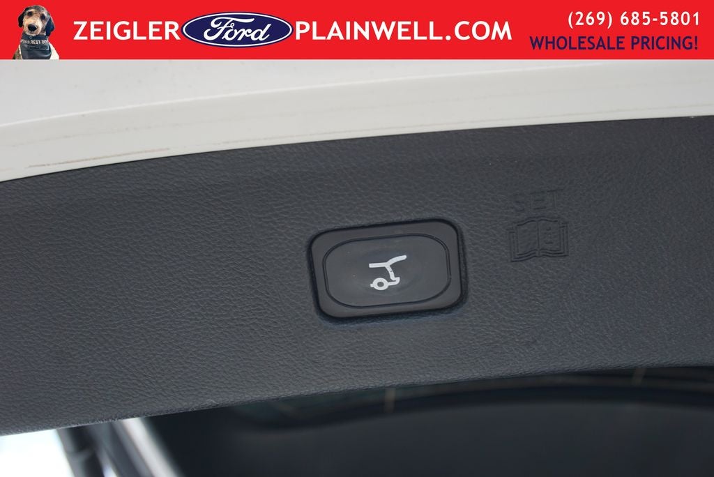 2024 Ford Edge Titanium AWD Panoramic Roof Heated Cooled Leather Navigatio