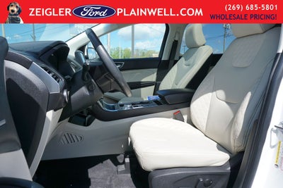 2024 Ford Edge Titanium AWD Panoramic Roof Heated Cooled Leather Navigatio