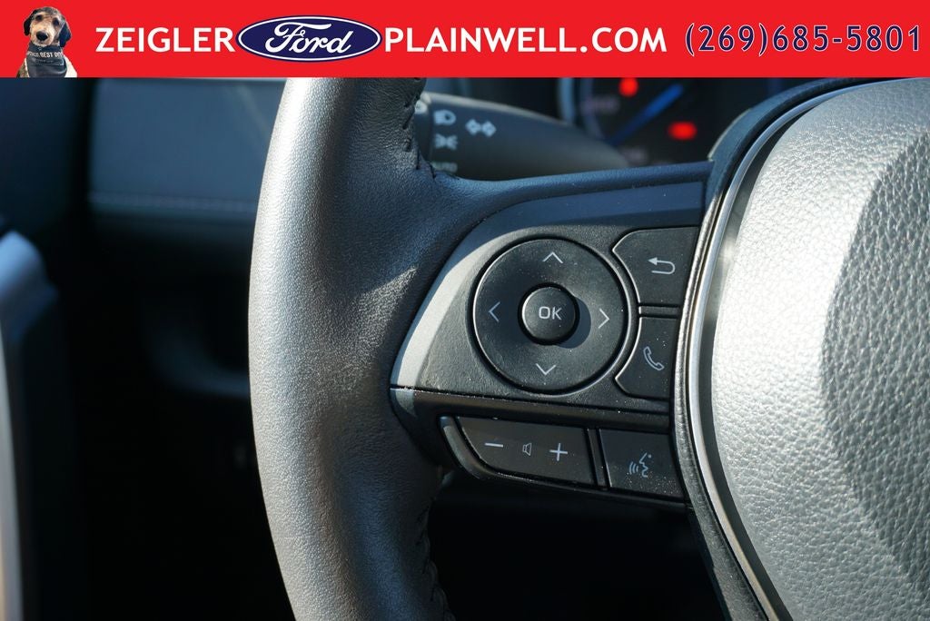 2024 Toyota RAV4 Hybrid XLE AWD Moonroof Convience & Weather Pkg