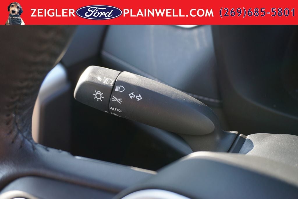 2024 Toyota RAV4 Hybrid XLE AWD Moonroof Convience & Weather Pkg