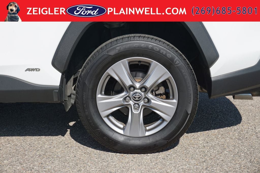 2024 Toyota RAV4 Hybrid XLE
