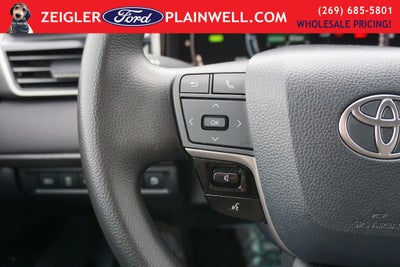 2025 Toyota Camry LE HYBRID