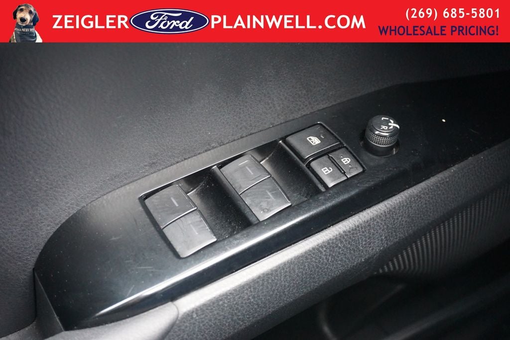 2025 Toyota Camry LE HYBRID