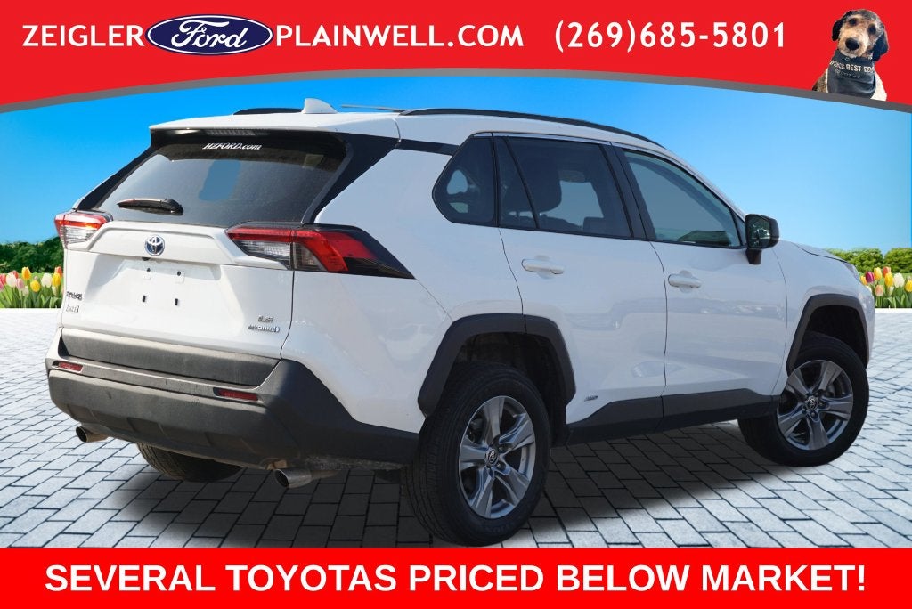 2024 Toyota RAV4 Hybrid LE