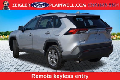 2022 Toyota RAV4 Hybrid XLE HYBRID XLE AWD POWER MOONROOF REAR CAMERA