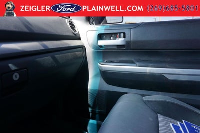 2015 Toyota Tundra SR5 Crew Max 5.7 Liter 4x4