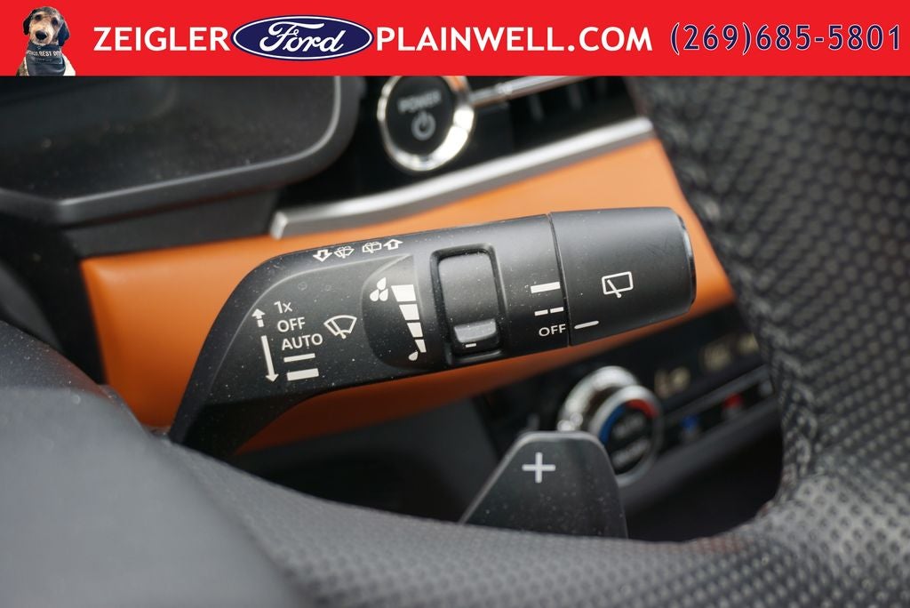 2023 Mitsubishi Outlander PHEV Base