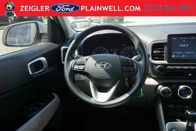 2022 Hyundai Venue SEL