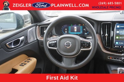 2023 Volvo XC60 B5 Ultimate Bright Theme PANORAMIC ROOF AWD HEATED LEATHER REAR CAMERA
