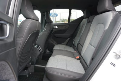 2024 Volvo XC40 B5 Core