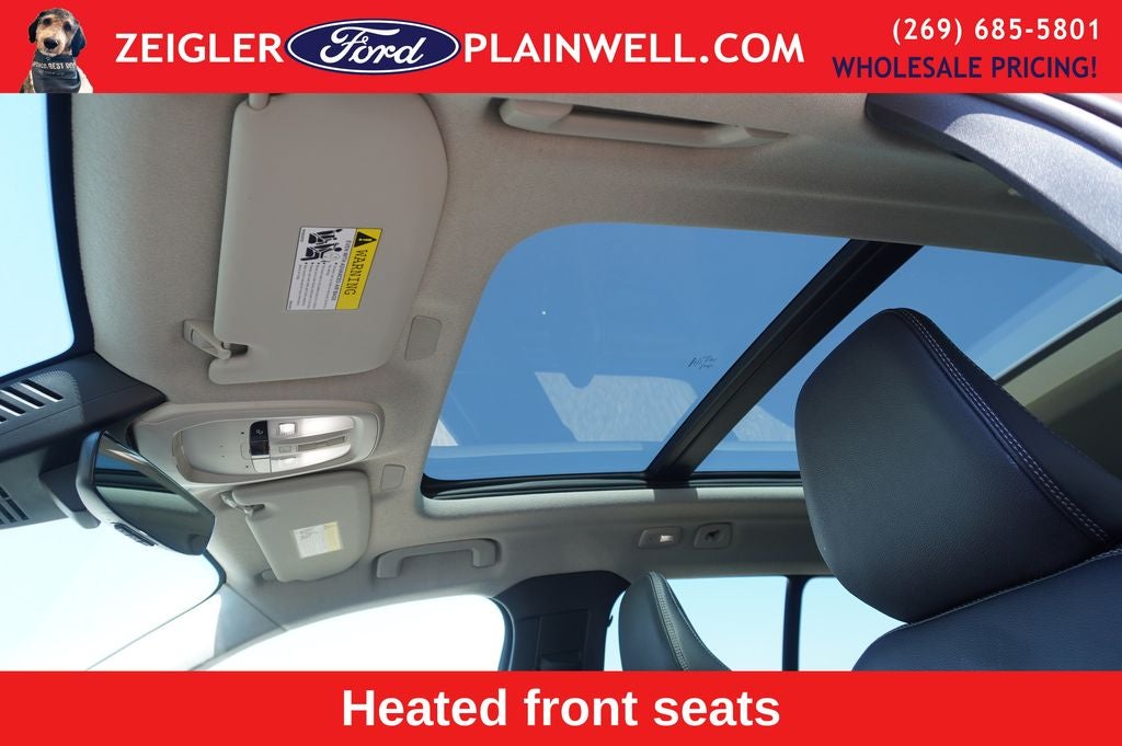 2023 Volvo XC40 B5 Plus Dark Theme AWD HEATED LEATHER POWER MOONROOF NAV