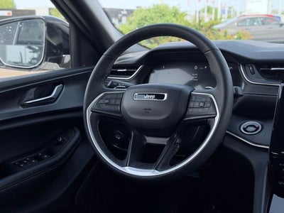 2025 Jeep Grand Cherokee Altitude 4x4