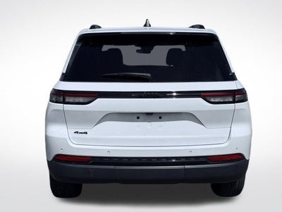 2025 Jeep Grand Cherokee Altitude 4x4