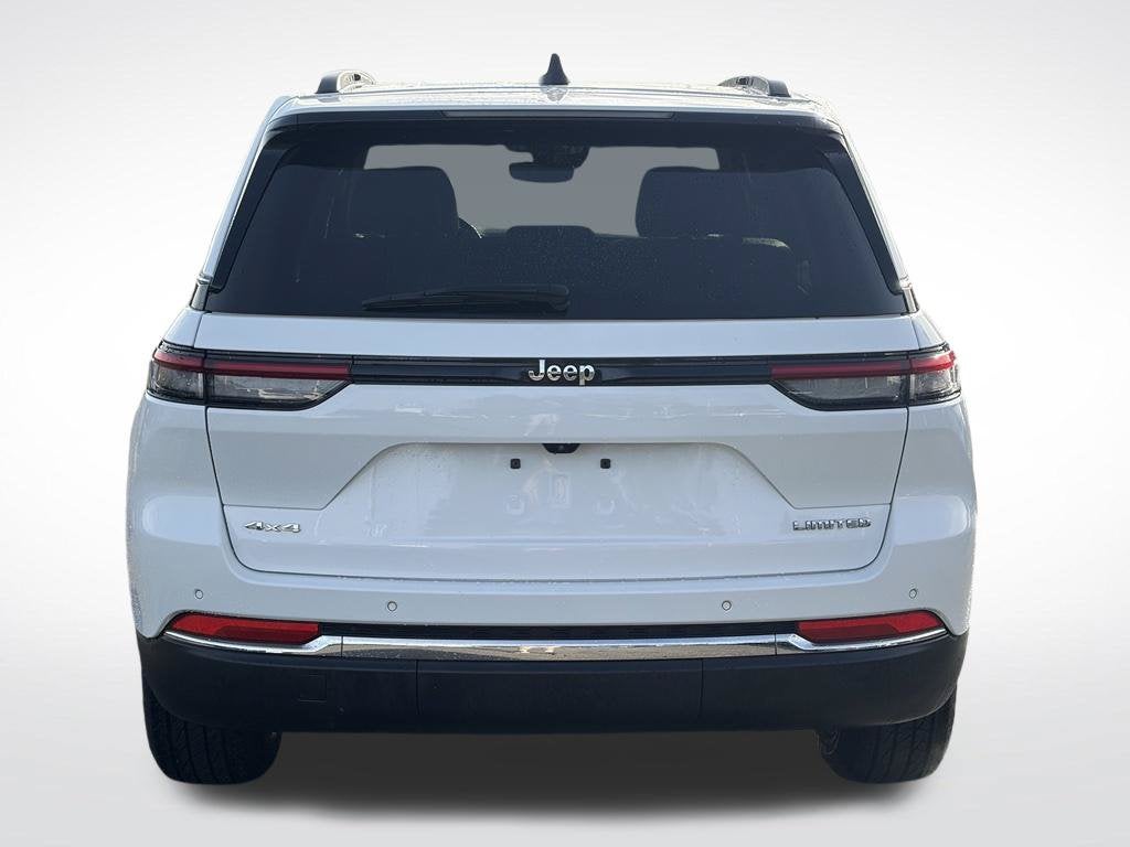 2023 Jeep Grand Cherokee Limited * Certified Pre-Owned *