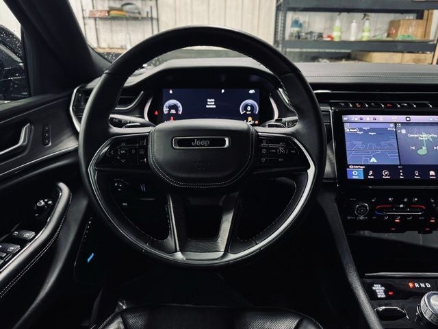 2022 Jeep Grand Cherokee Overland 4x4