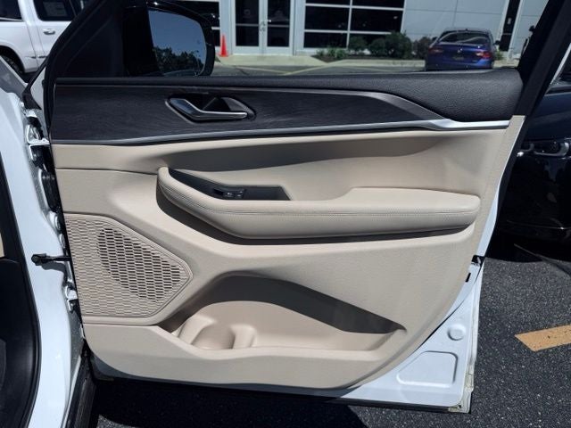 2025 Jeep Grand Cherokee L Limited 4x4