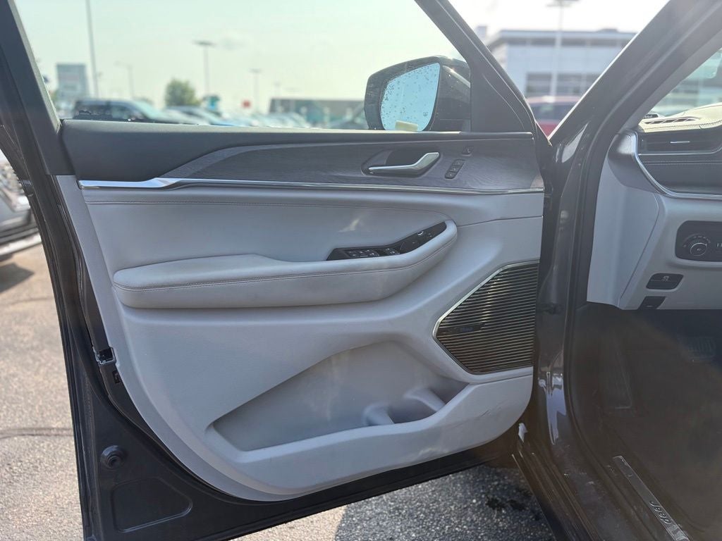 2021 Jeep Grand Cherokee L Overland