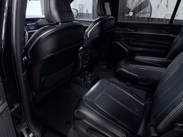 2023 Jeep Grand Cherokee L Overland 4x4