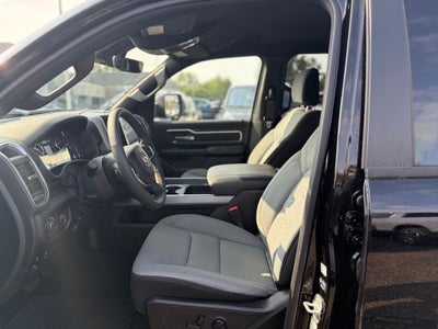2025 RAM 1500 Big Horn Crew Cab 4x4 5'7' Box