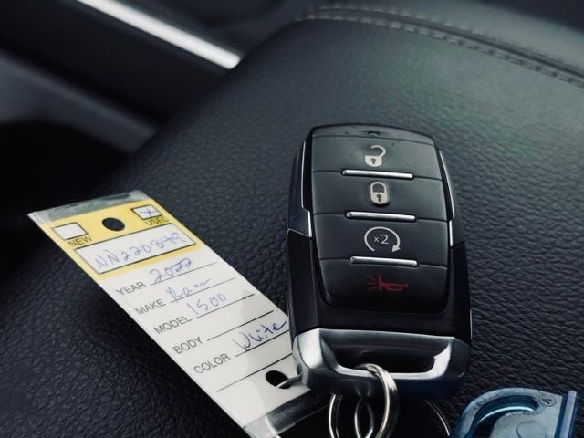 2022 RAM 1500 Big Horn Crew Cab 4x4 5'7' Box