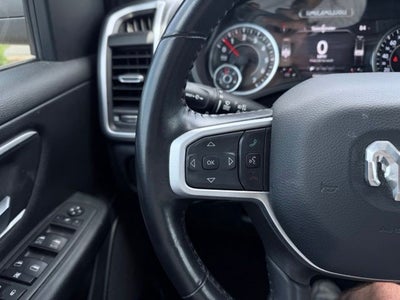 2022 RAM 1500 Big Horn Crew Cab 4x4 5'7' Box