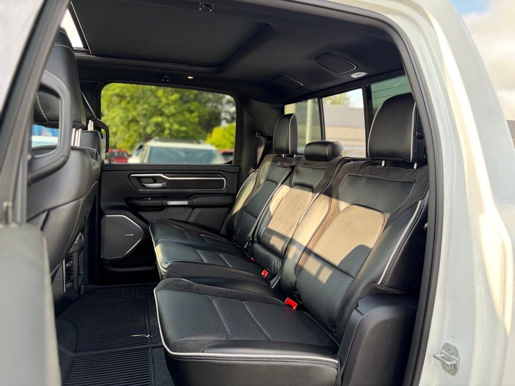 2025 RAM 1500 Laramie Crew Cab 4x4 5'7' Box