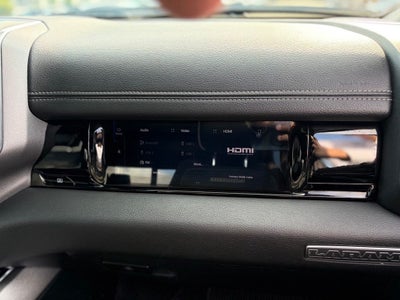 2025 RAM 1500 Laramie Crew Cab 4x4 5'7' Box