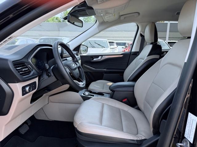 2022 Ford Escape Hybrid Titanium Hybrid
