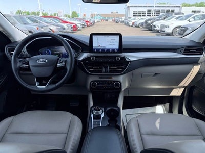 2022 Ford Escape Hybrid Titanium Hybrid