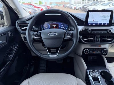 2022 Ford Escape Hybrid Titanium Hybrid