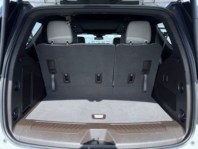 2023 GMC Yukon 4WD SLT
