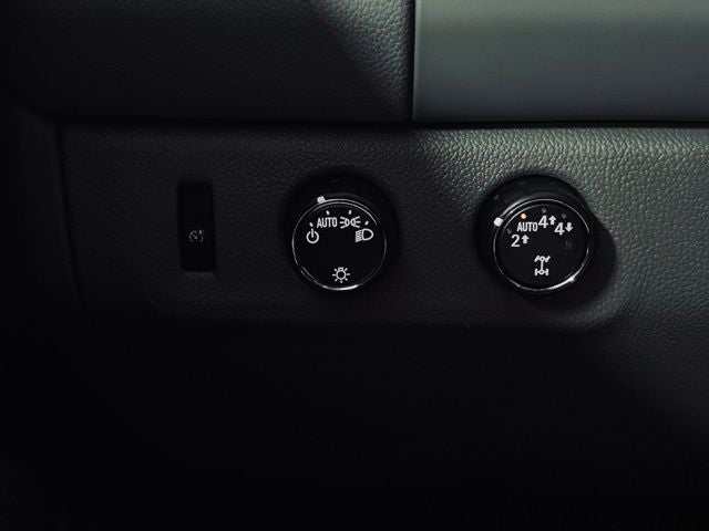 2021 GMC Canyon 4WD Extended Cab Elevation Standard