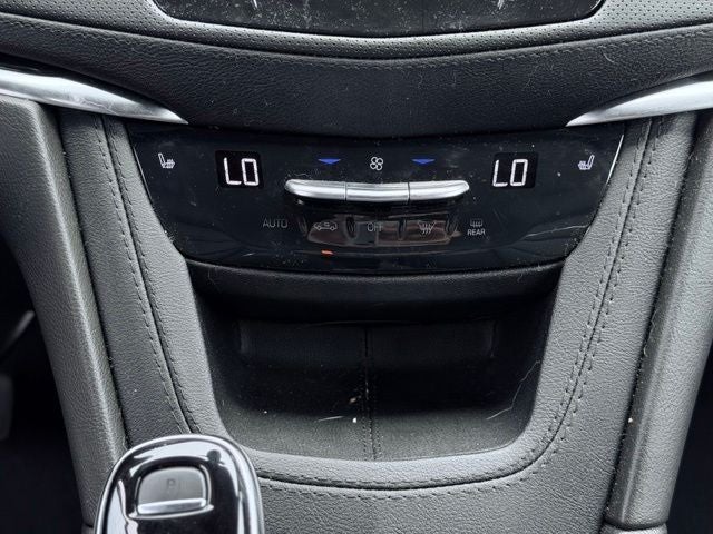 2024 Cadillac XT6 AWD Luxury