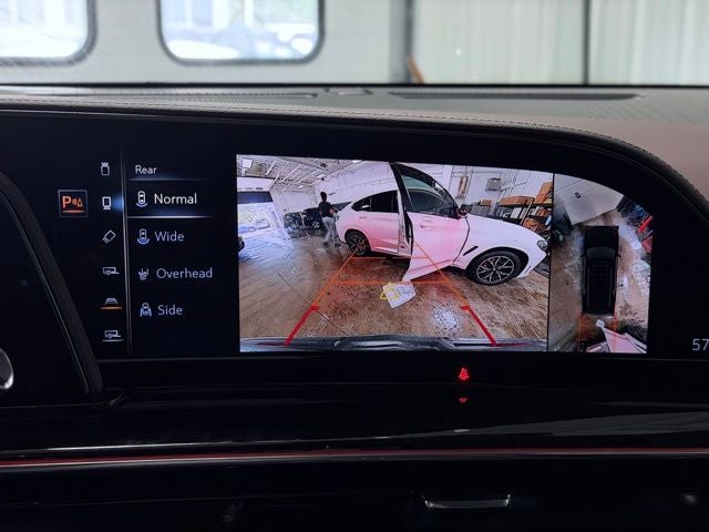 2022 Cadillac Escalade ESV 4WD Sport Platinum