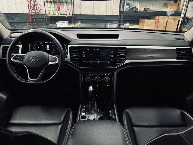 2022 Volkswagen Atlas 3.6L V6 SE w/Technology