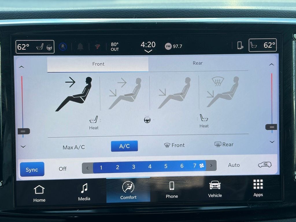 2025 Chrysler Pacifica Select