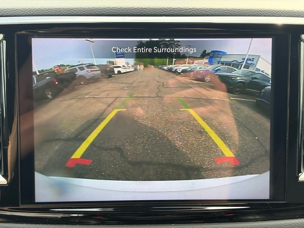 2025 Chrysler Pacifica Select * Certified Pre-Owned *